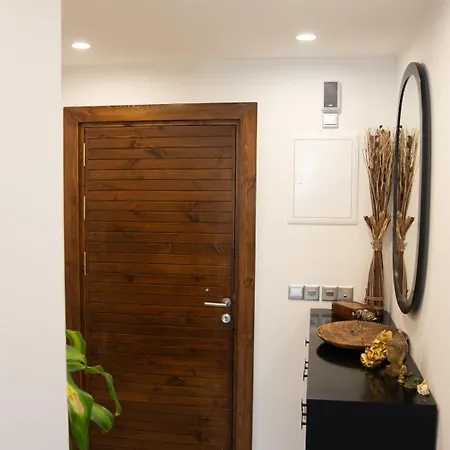 Mykonos Homes - Stilvolles Mit Eigenem Jaccuzzi *