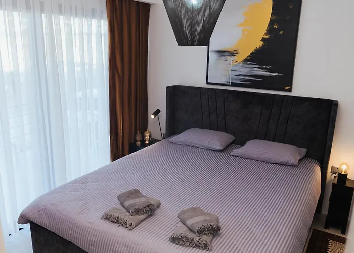 Mykonos Homes - Stilvolles Mit Eigenem Jaccuzzi * Kalogrea