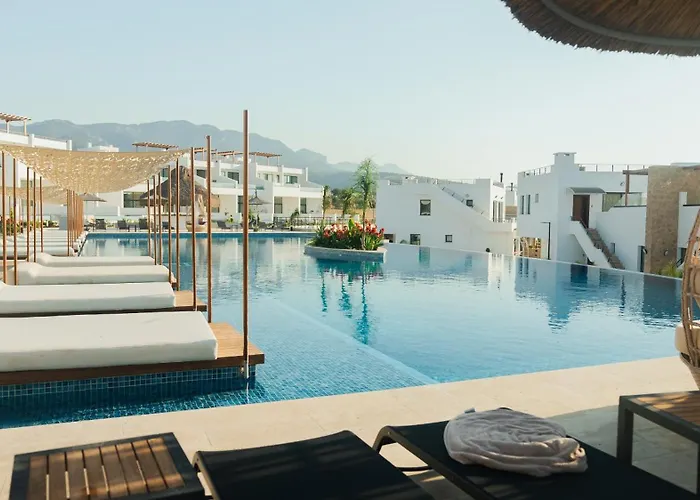 Mykonos Homes - Stilvolles Mit Eigenem Jaccuzzi * Kalogrea