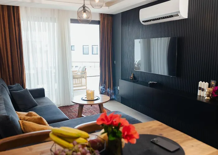 Mykonos Homes - Stilvolles Mit Eigenem Jaccuzzi *