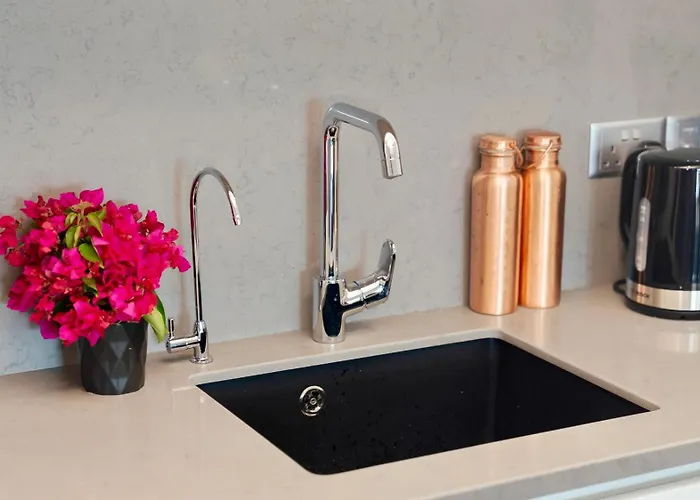 Mykonos Homes - Stilvolles Mit Eigenem Jaccuzzi * Kalogrea